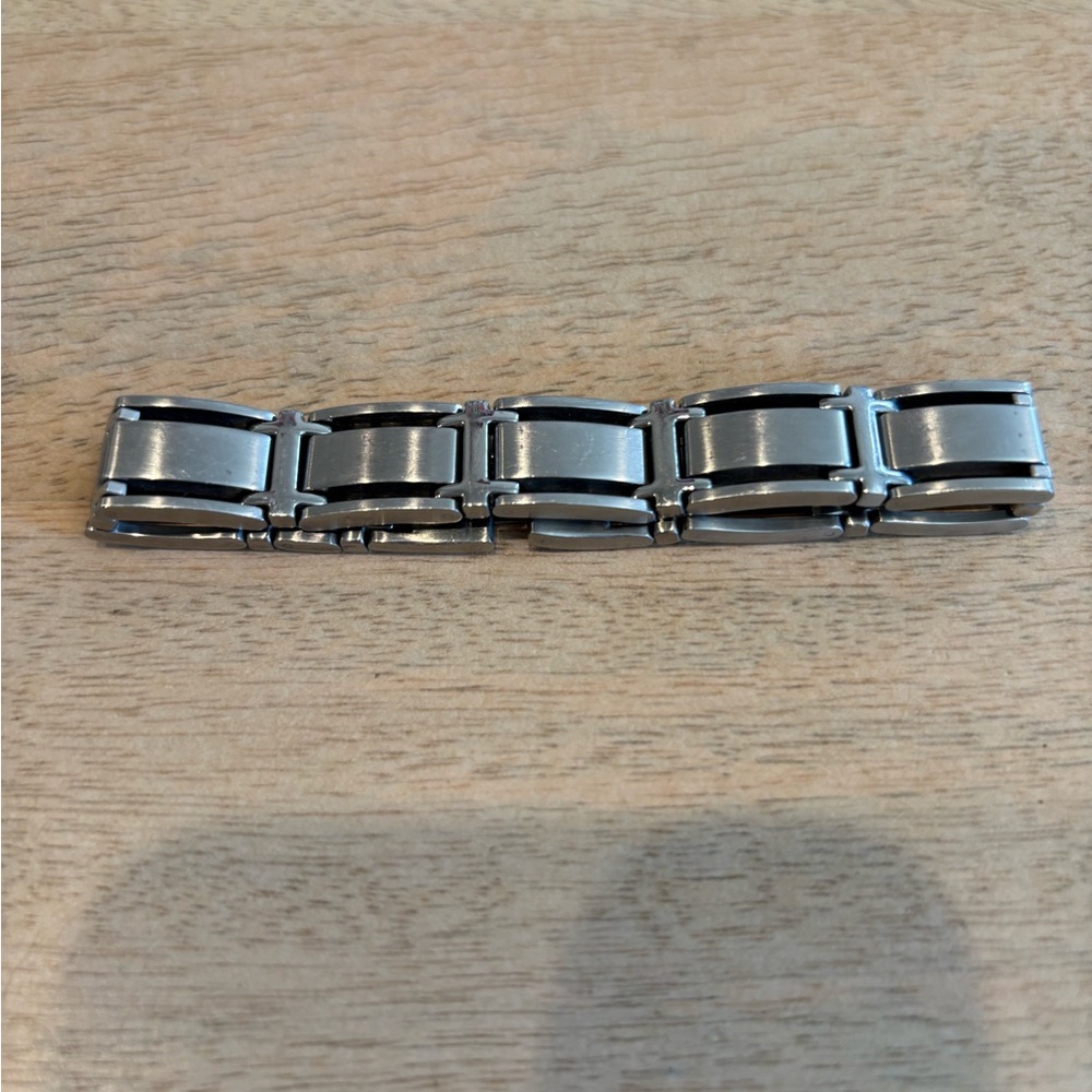 Sabona Men’s Executive Symmetry Magnetic Bracelet
